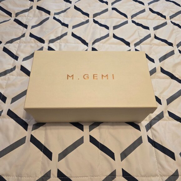 M. Gemi Mirabella Leather Loafers in Stone Size 35.5 BNIB - Picture 2 of 13